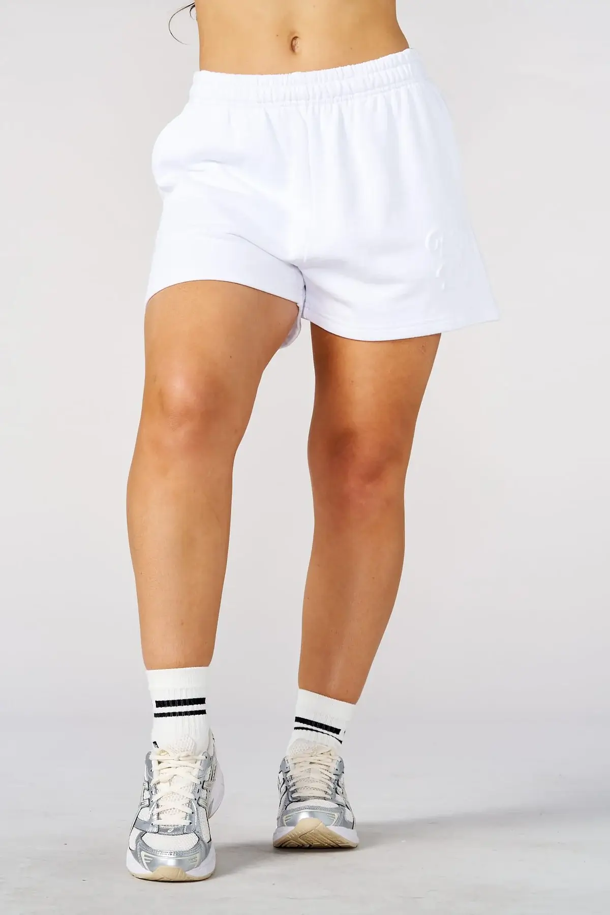 Tren Tech W1082 - Emblem Embossed Shorts White